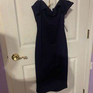 Windsor, pin tight dress. Navy blue